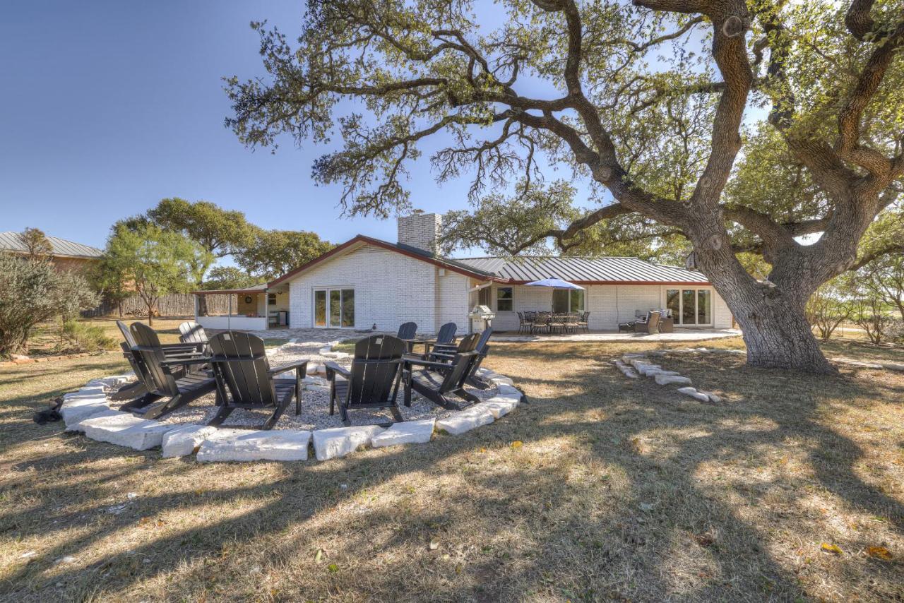 Casa Bonita Firepit-Grill & Hill Country Views! Villa Fredericksburg Eksteriør billede